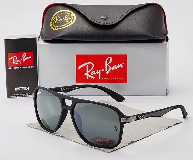 Ray Ban Boutique Sunglasses 049